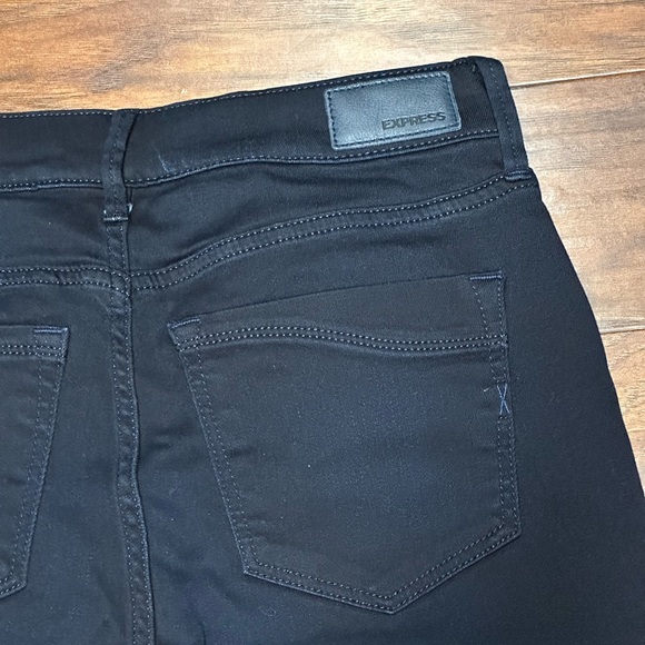 ✨Express MidRise Stretch Supersoft Bell Flare Jean NWT - Picture 7 of 12